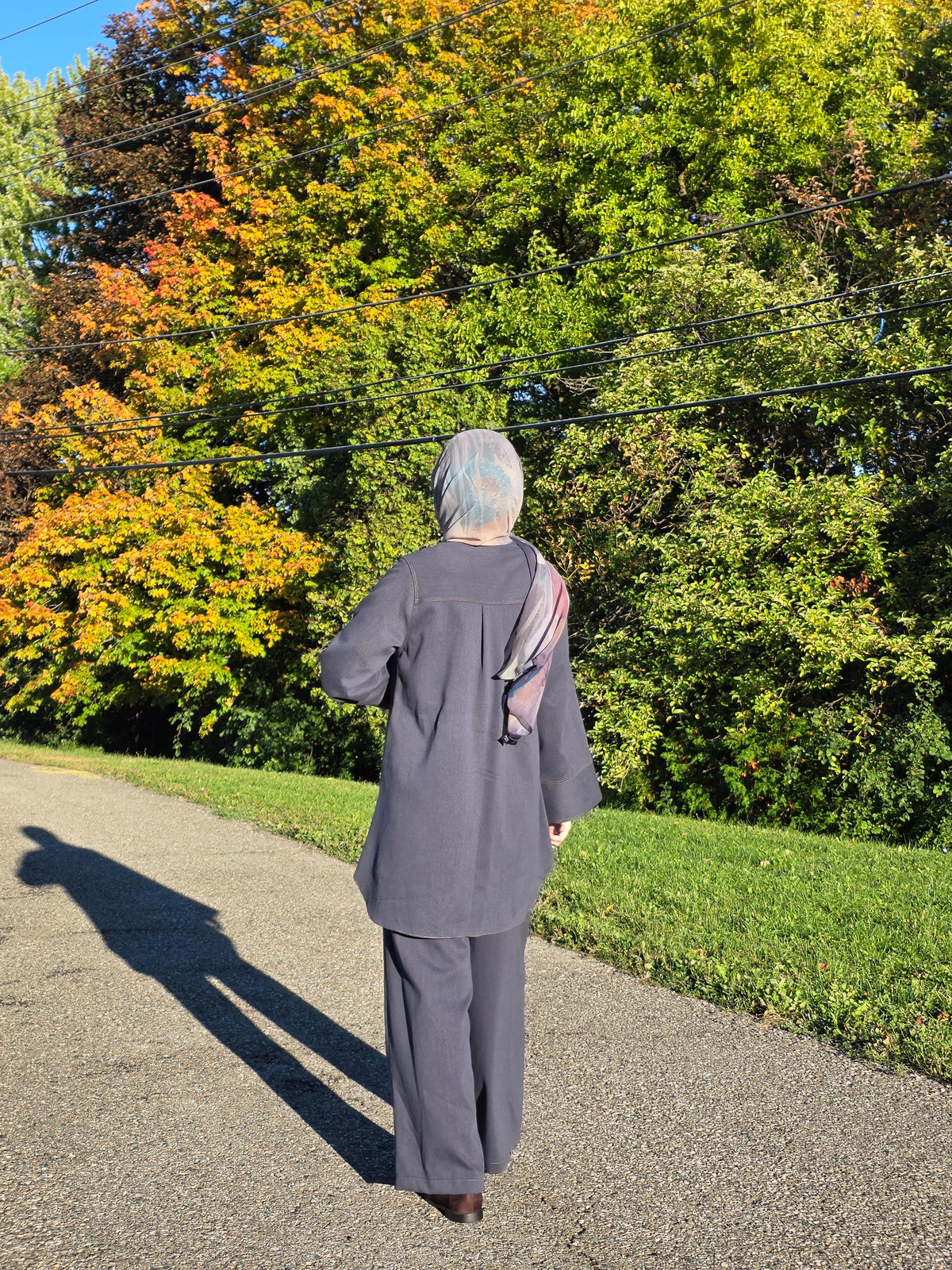  Back view of Ayla two-piece set showing
the long tunic and wide-leg trousers.